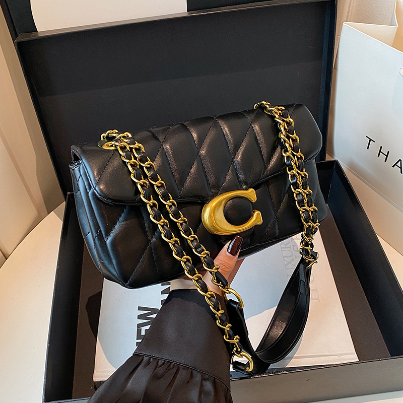 Luxury Bags Logo - Women Quilted Leather Shoulder Bag Luxury