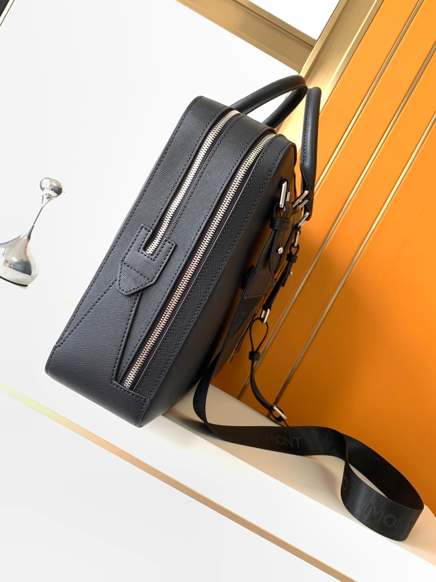 Luxury Men's Top-Handle Bags P - Luxury Bags For Men ulasan dan harga