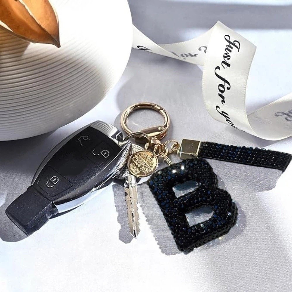 Exquisite Lucky Charm Letter K - Luxury Bags Yellow ulasan dan harga