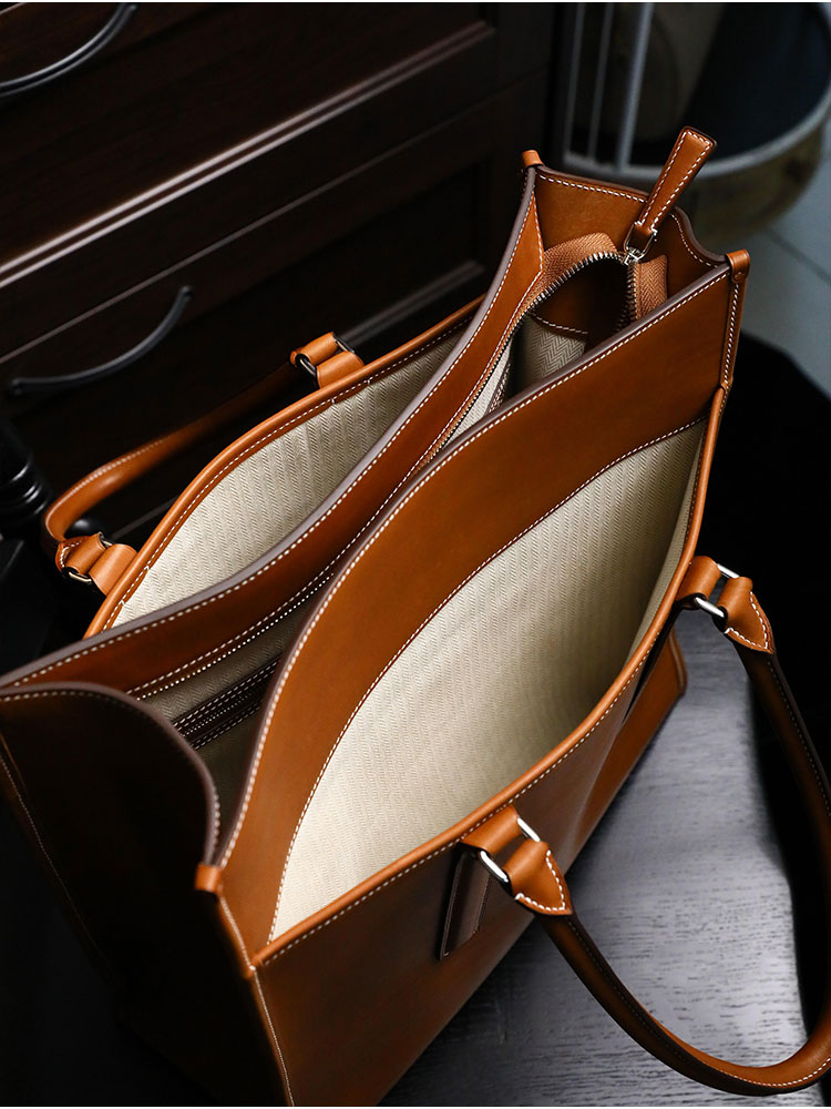 Brown Large Capacity Tote Bag  - Luxury Bags 2026 ulasan dan harga
