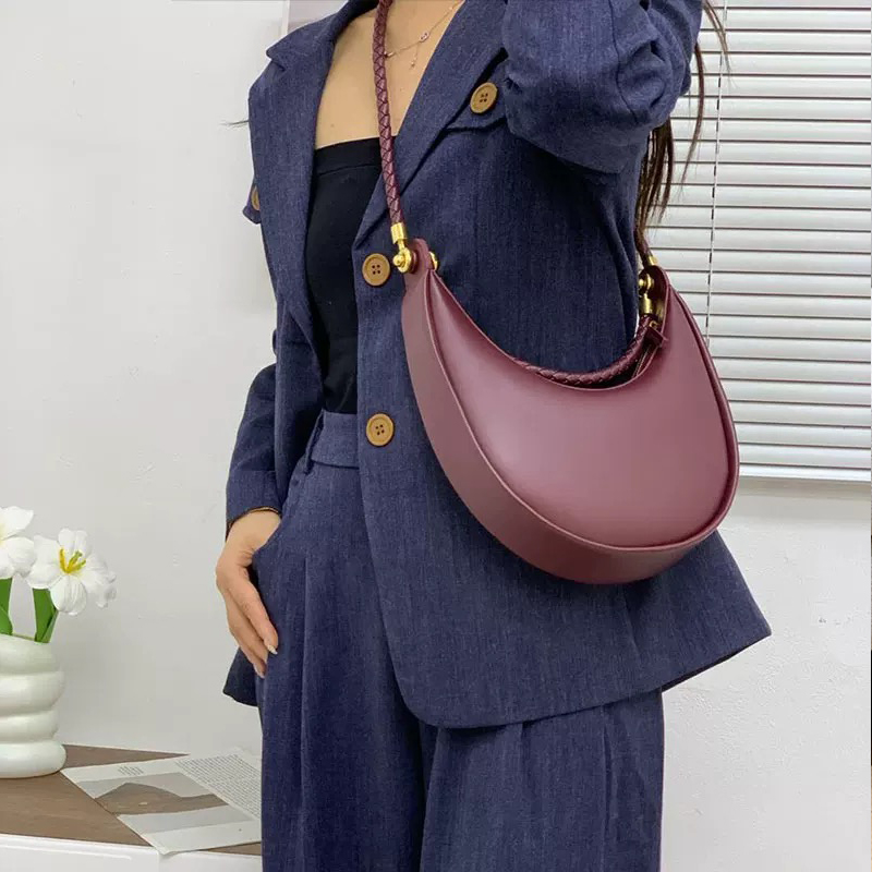 Classic Round Moon Slim Bags F - Luxury Bags 2026 ulasan dan harga